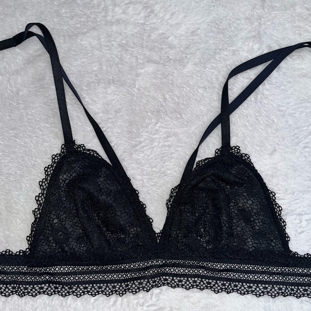 VS lace bralette